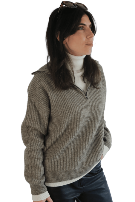 MN11061 100 % Yack Down